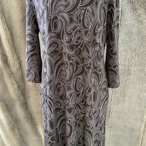 Cleo ladies dress size 12 - very flattering shape, black, grey and white